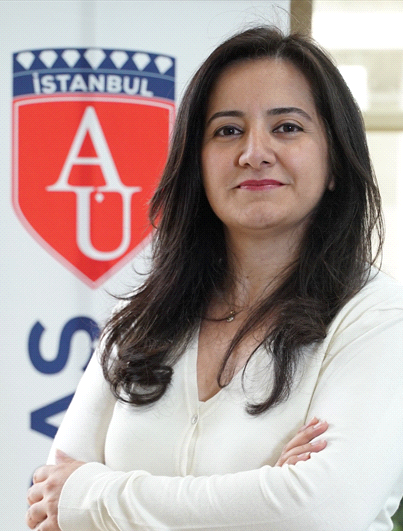 Lecturer  Özge Deniz Dayıoğlu