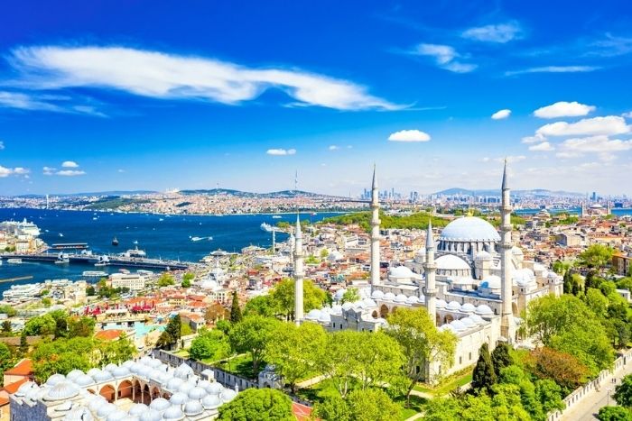 The 7 Hills of İstanbul: A City of Legends and History 