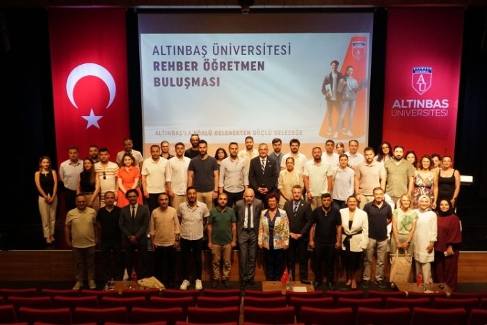 Counselors met at Altınbaş University