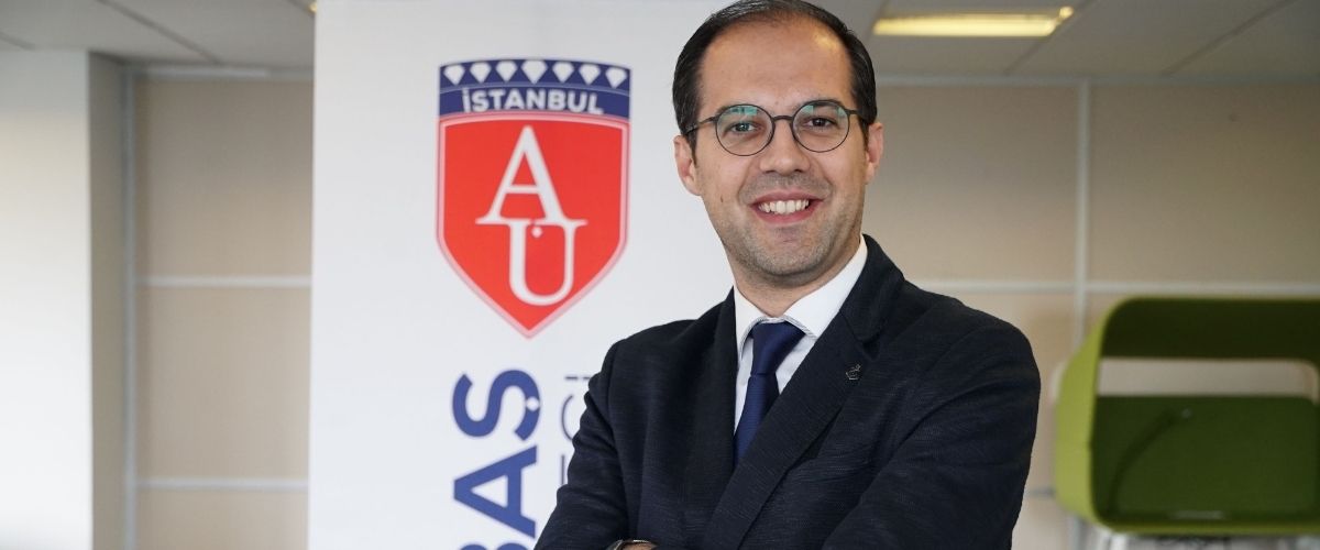 Doç. Dr. Ufuk Adak’tan Osmanlı hapishanelerinin tarihçesi 