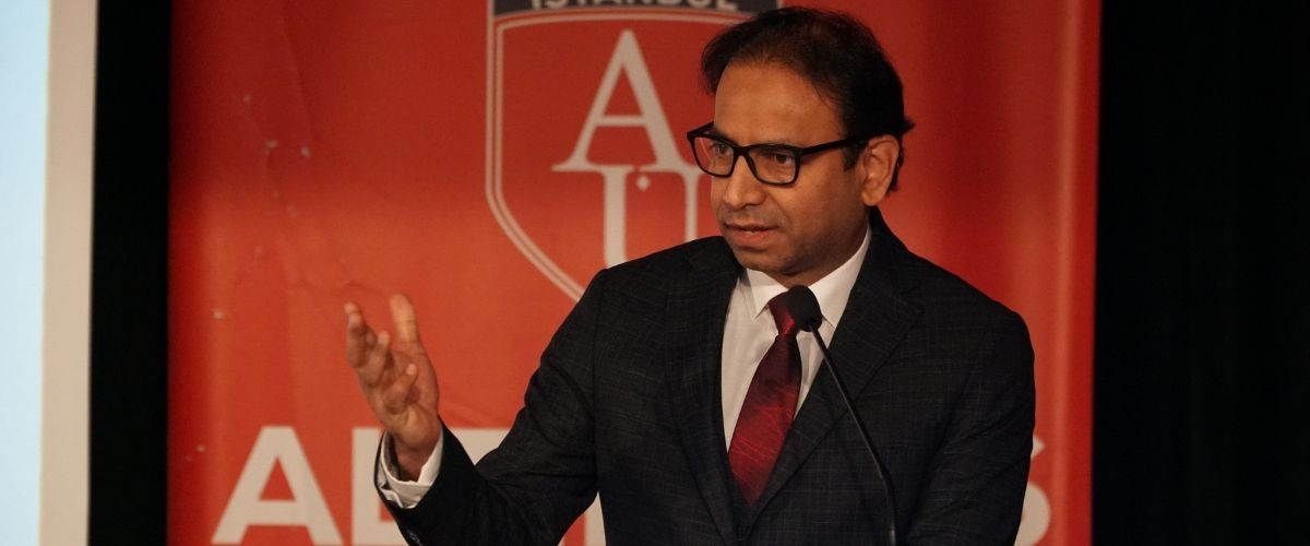 Geopolitical and legal dimensions of Kashmir discussed at Altınbaş University 