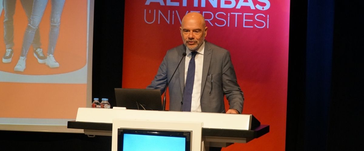Counselors met at Altınbaş University  