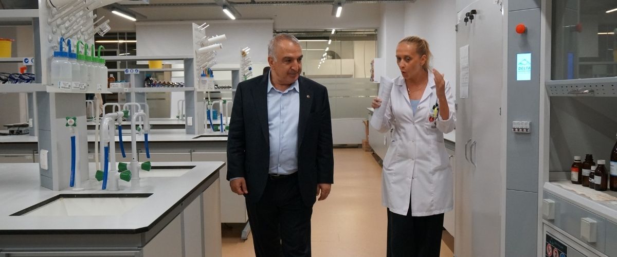 Mütevelli Heyetimizden tercih merkezlerine anlamlı ziyaret 