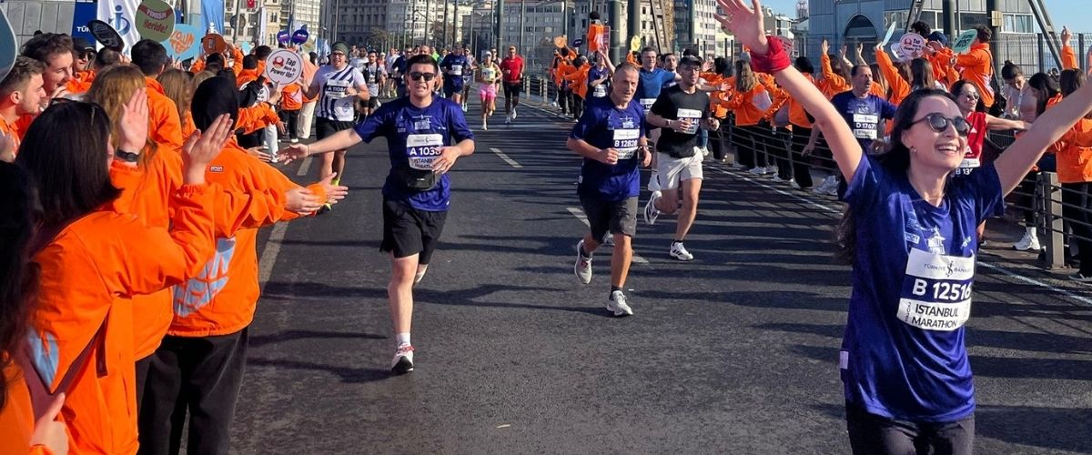 Altınbaş Üniversitesi Öğrencileri 47. İstanbul Maratonu’nda Yerini Aldı