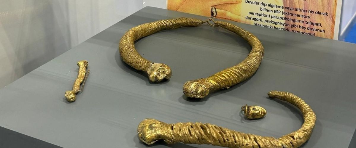 Altınbaşlı Öğrenciler, IJS İstanbul Jewelry Show’da Tasarımlarını Sergiledi 